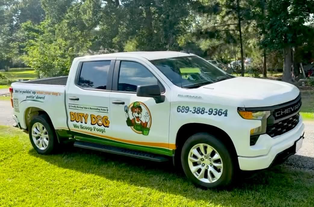 Duty Dog Pooper Scooper Truck in Action in Chandler TX